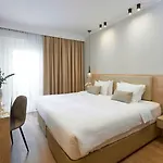 Filippos 3*