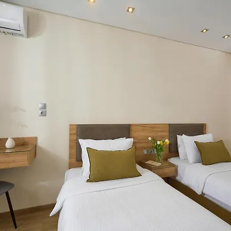 Filippos Hotel 3*
