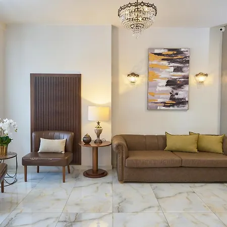 Filippos Hotel 3*