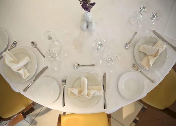 Hotel Filippos Chalkidona